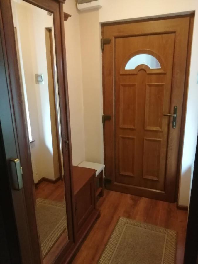 Mátyás Apartman Tata Exterior foto